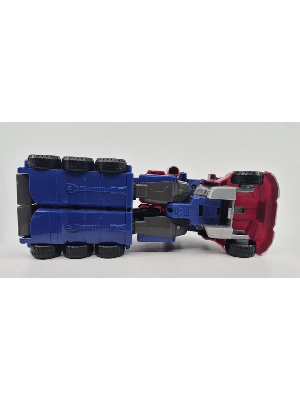 Hasbro Transformers Cyber Commander Optimus Prime Action Figure
